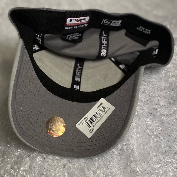 Boston Red Sox 2018 World Series hat 39THIRTY - Picture 6 of 7